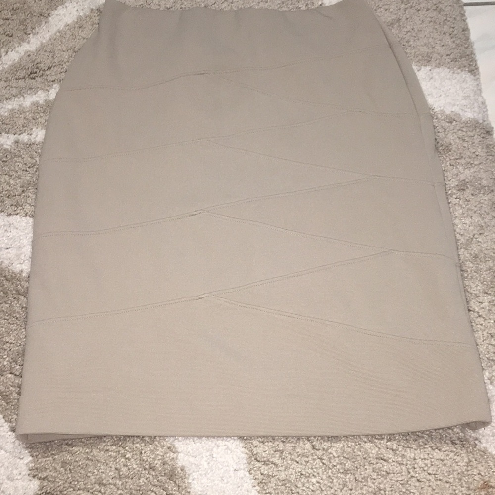 ALFANI light olive green skirt